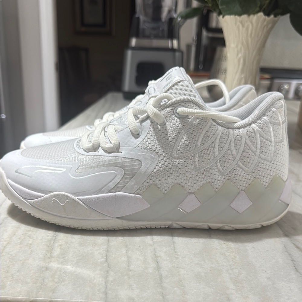 MB.01 Basketball Shoes size 8